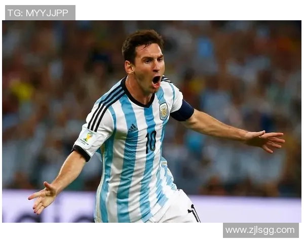 全球足球明星简介与成就回顾带你领略绿茵场上的传奇故事