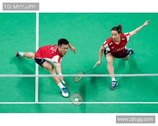 武汉羽毛球队比赛经验深度对比分析与其他队伍的差异与启示